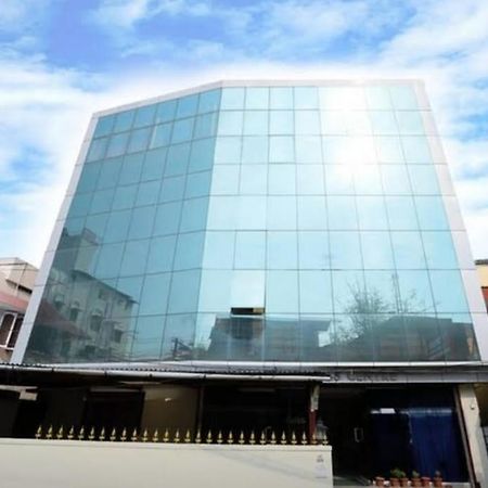 Hotel Gamas Inn تريفِندرم المظهر الخارجي الصورة