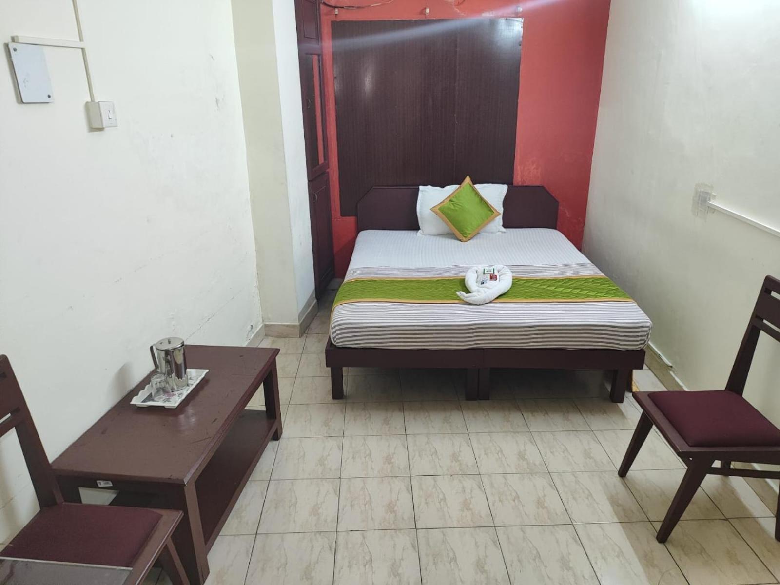 Hotel Gamas Inn تريفِندرم المظهر الخارجي الصورة