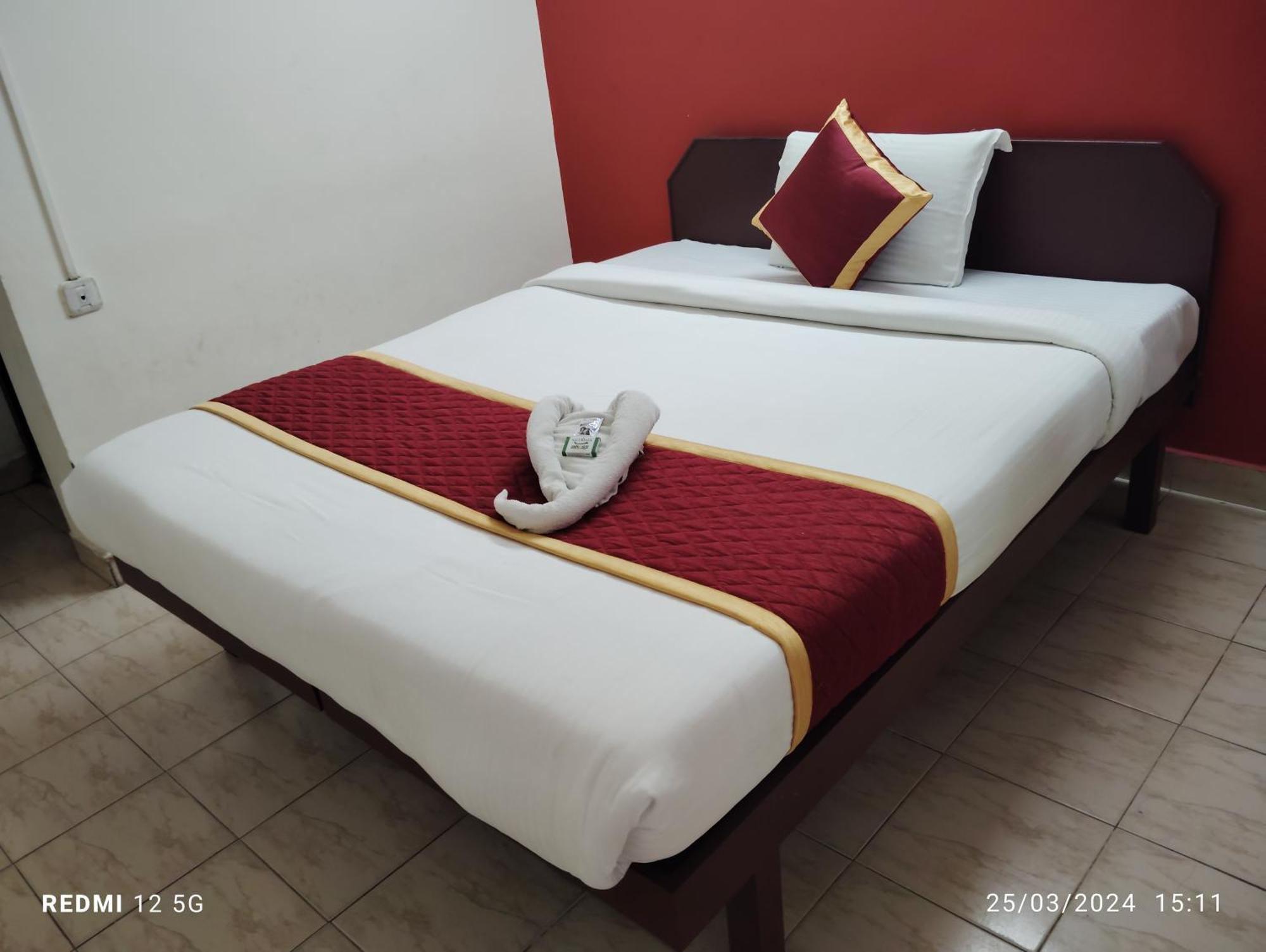 Hotel Gamas Inn تريفِندرم المظهر الخارجي الصورة